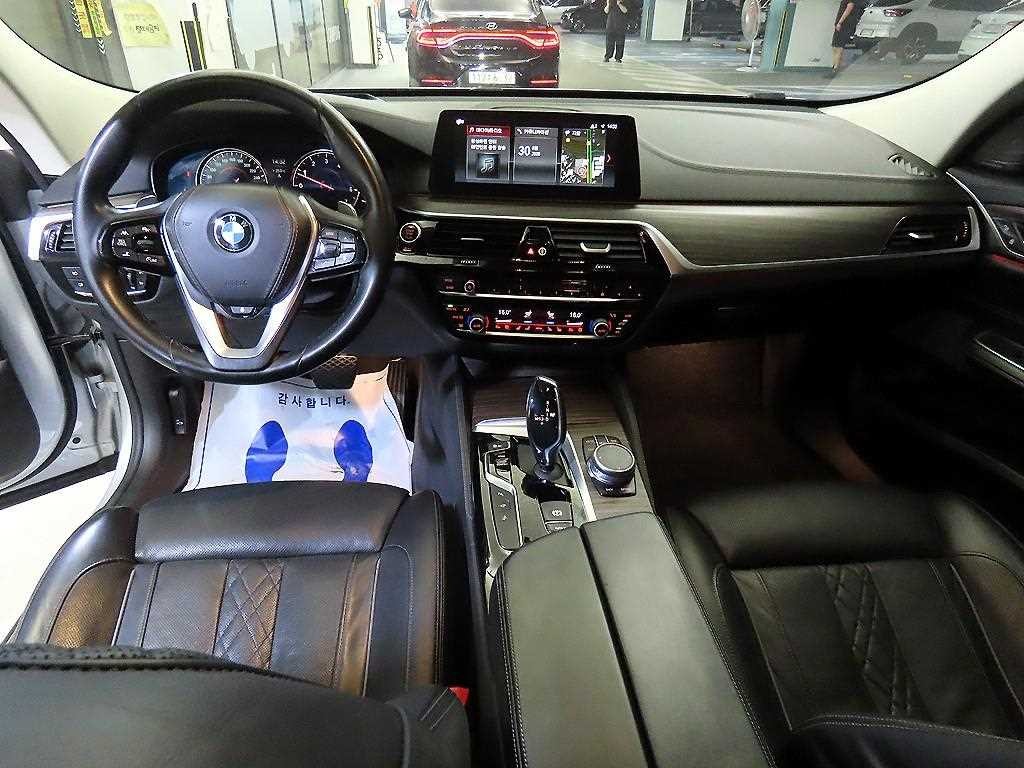 BMW 그란투리스모 6시리즈 GT (G32) 640I XDRIVE 럭셔리 이미지 10