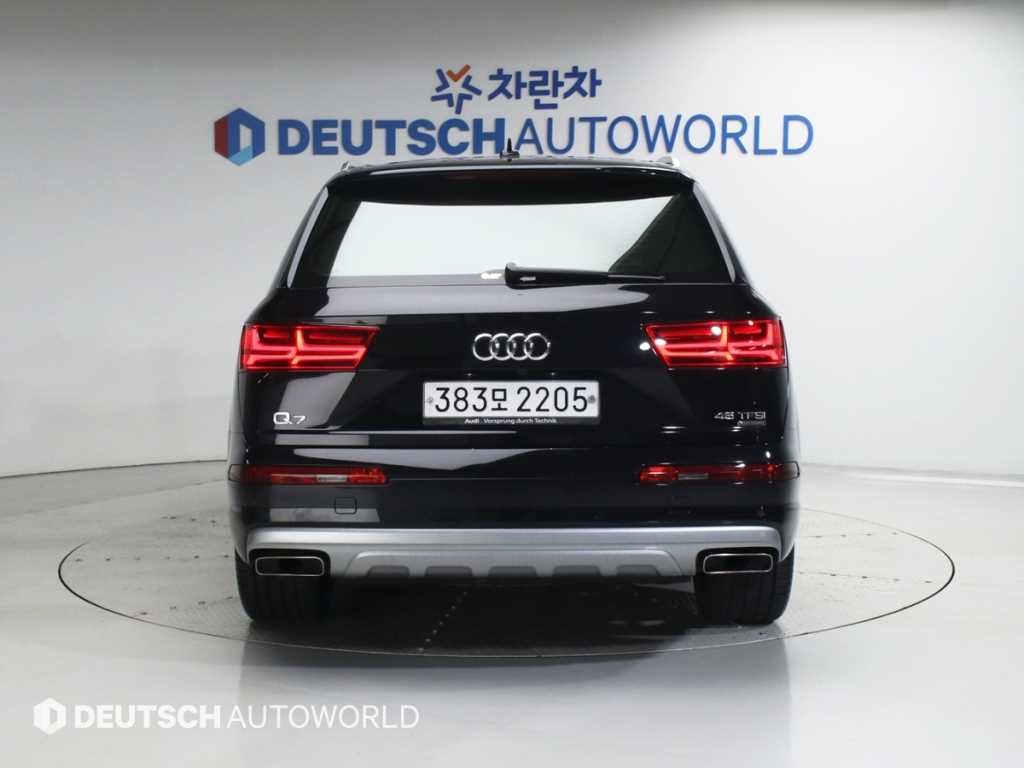 아우디 Q7 Q7 (4M) 45 TFSI 콰트로 이미지 4