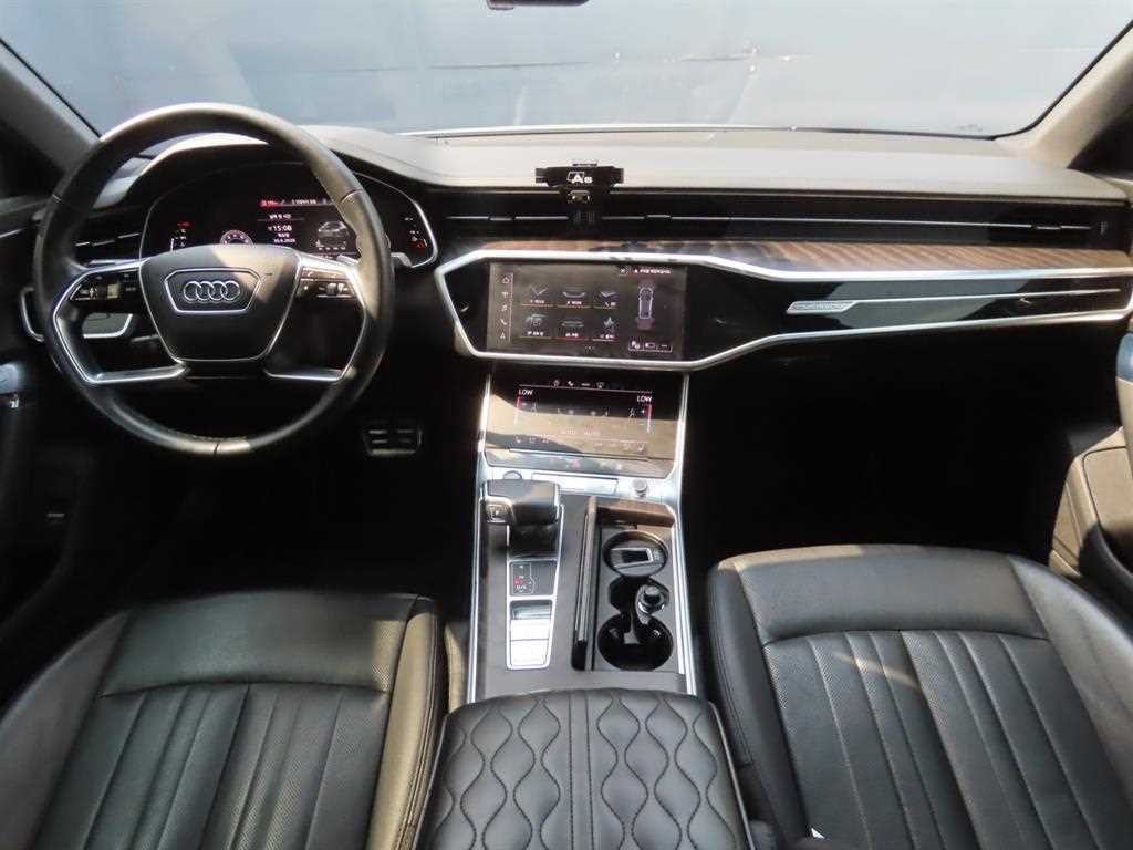 아우디 A6 A6 (C8) 45 TFSI 콰트로 프리미엄 이미지 8