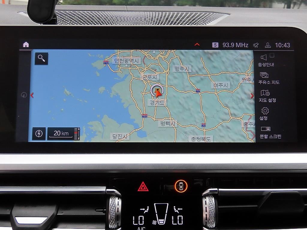 BMW 3시리즈 3시리즈 (G20) 320i M 스포츠 이미지 14