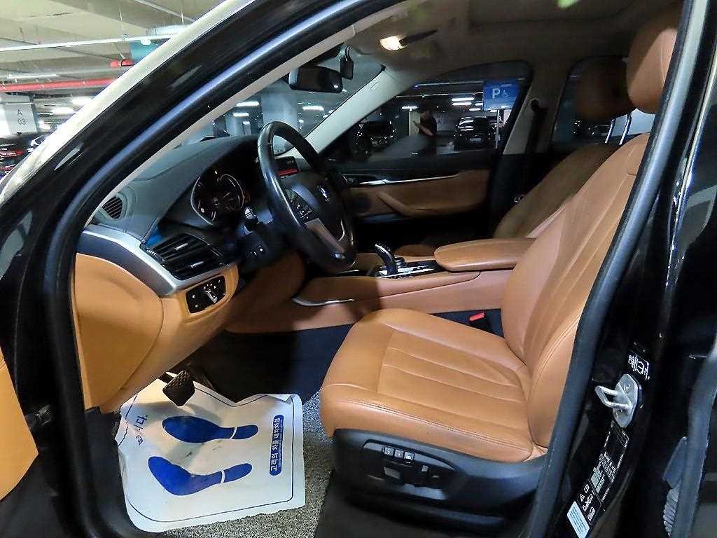 BMW X6 X6 (F16) xDrive 30d 이미지 6