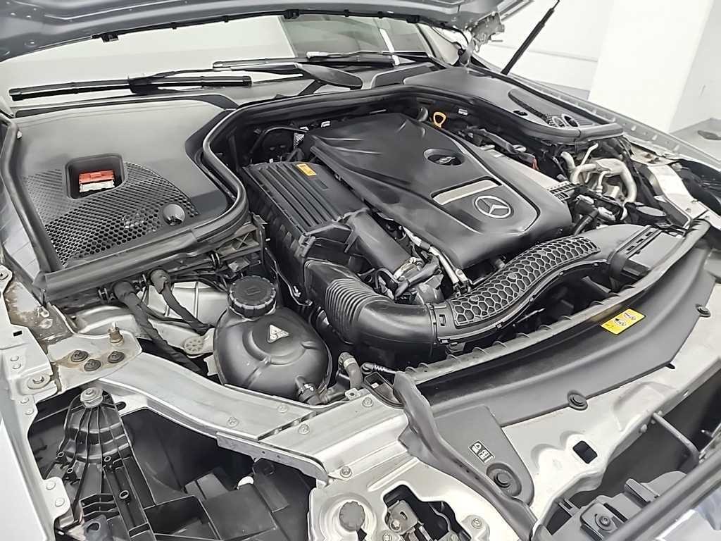 벤츠 E 클래스 E-클래스 W213 E300 4MATIC 익스클루시브 이미지 5