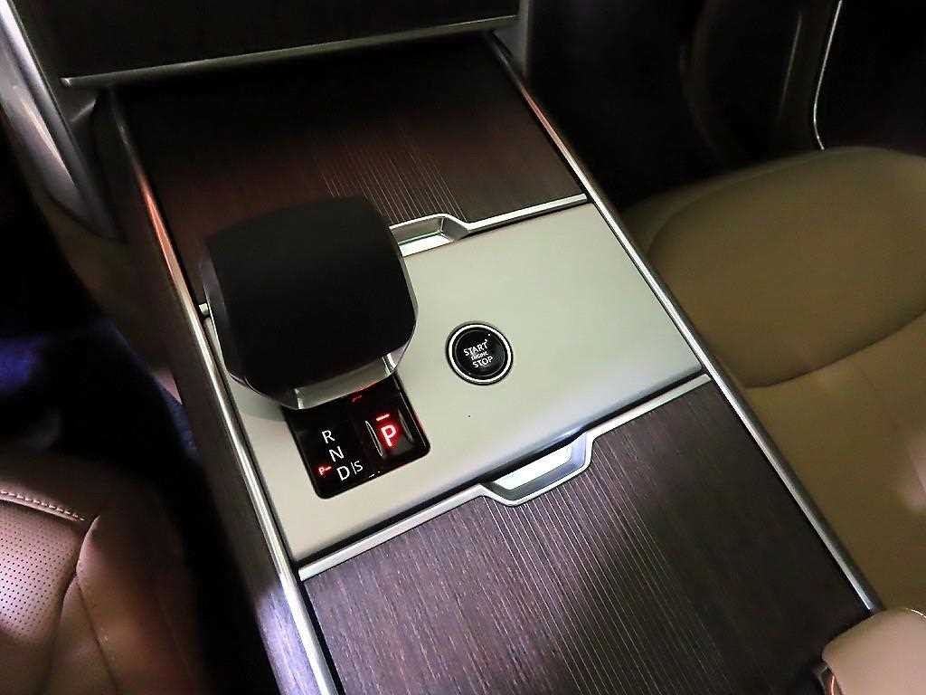 랜드로버 레인지로버 레인지로버 5세대 4.4 P530 LWB 오토바이오그래피 이미지 12