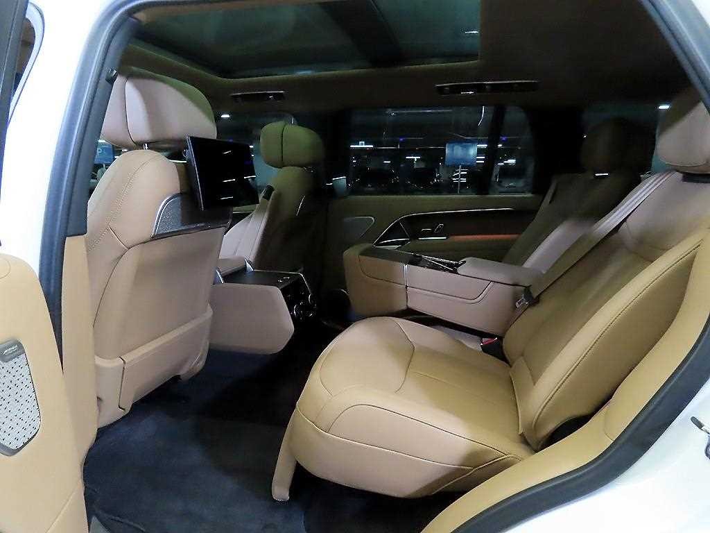 랜드로버 레인지로버 레인지로버 5세대 4.4 P530 LWB 오토바이오그래피 이미지 7
