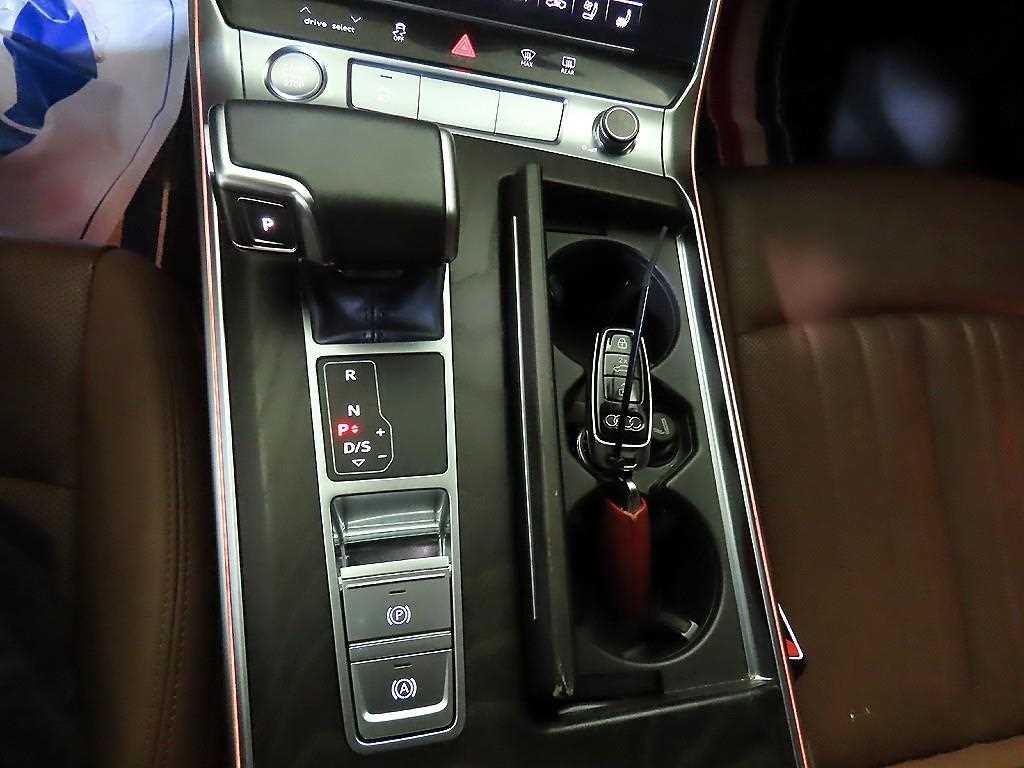 아우디 A6 A6 (C8) 40 TDI 콰트로 프리미엄 이미지 12