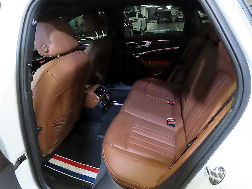 아우디 A6 A6 (C8) 40 TDI 콰트로 프리미엄 이미지 7