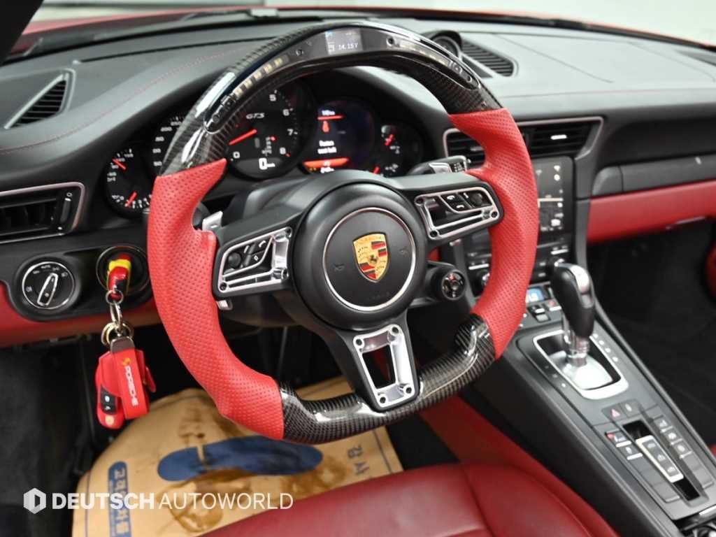 포르쉐 911 카레라 4 GTS 카브리올레 991 이미지 13