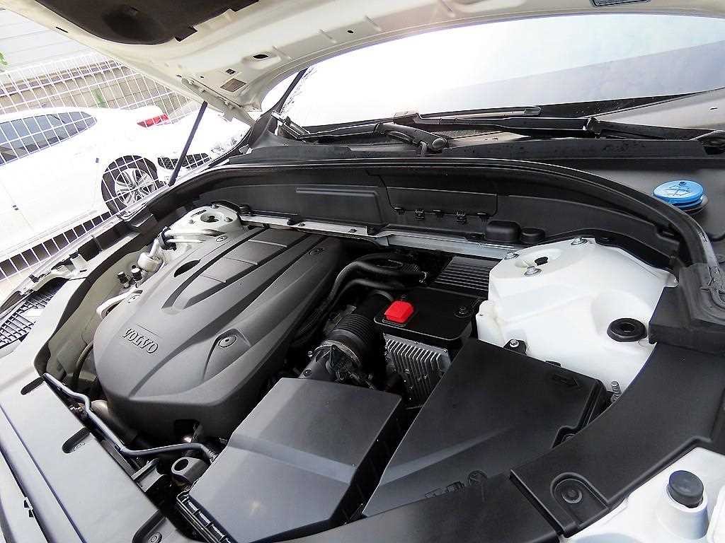 볼보 XC60 XC60(2세대) D5 AWD 인스크립션 이미지 19