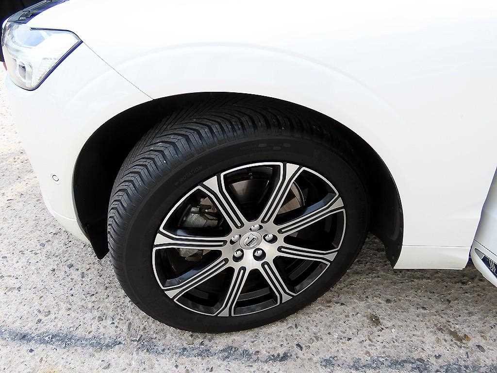 볼보 XC60 XC60(2세대) D5 AWD 인스크립션 이미지 20
