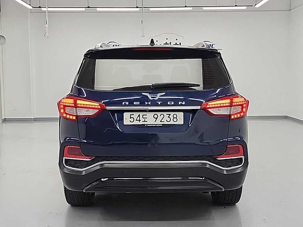 KG모빌리티(쌍용) 렉스턴 G4렉스턴 디젤 2.2 4WD 유라시아 에디션 이미지 3