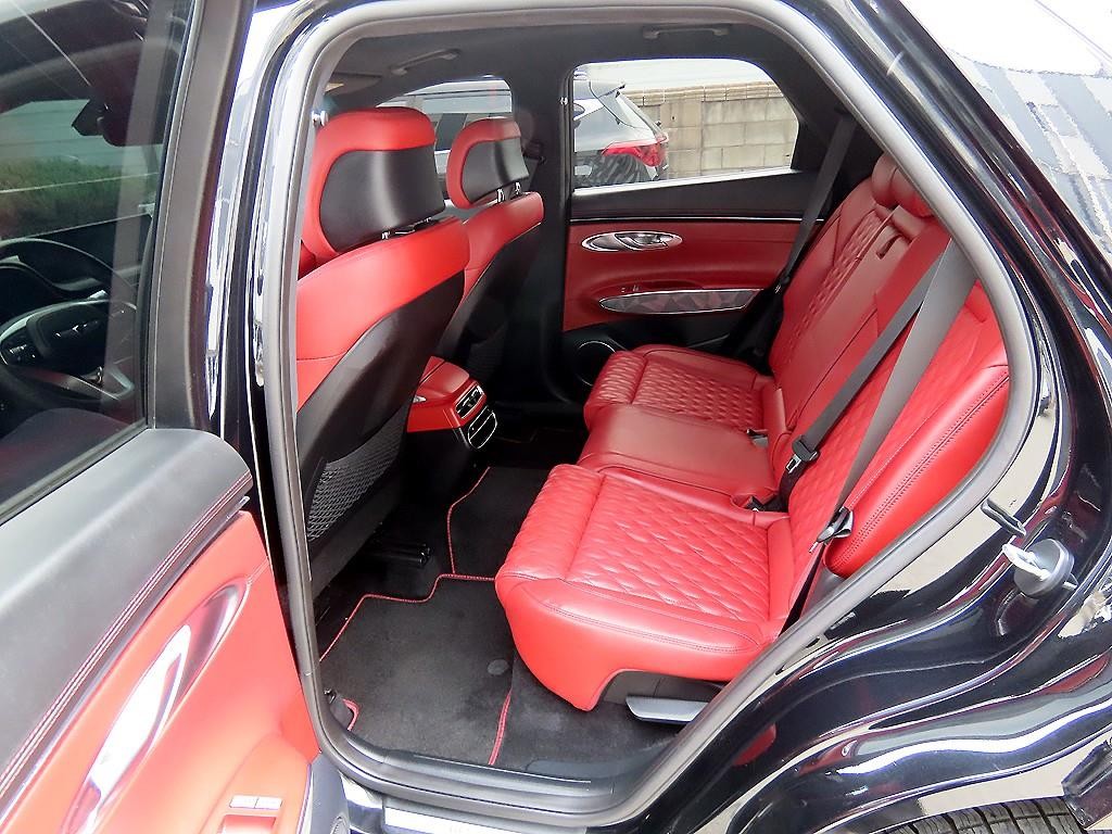 제네시스 GV70 2.5T 가솔린 2WD 스포츠 이미지 6