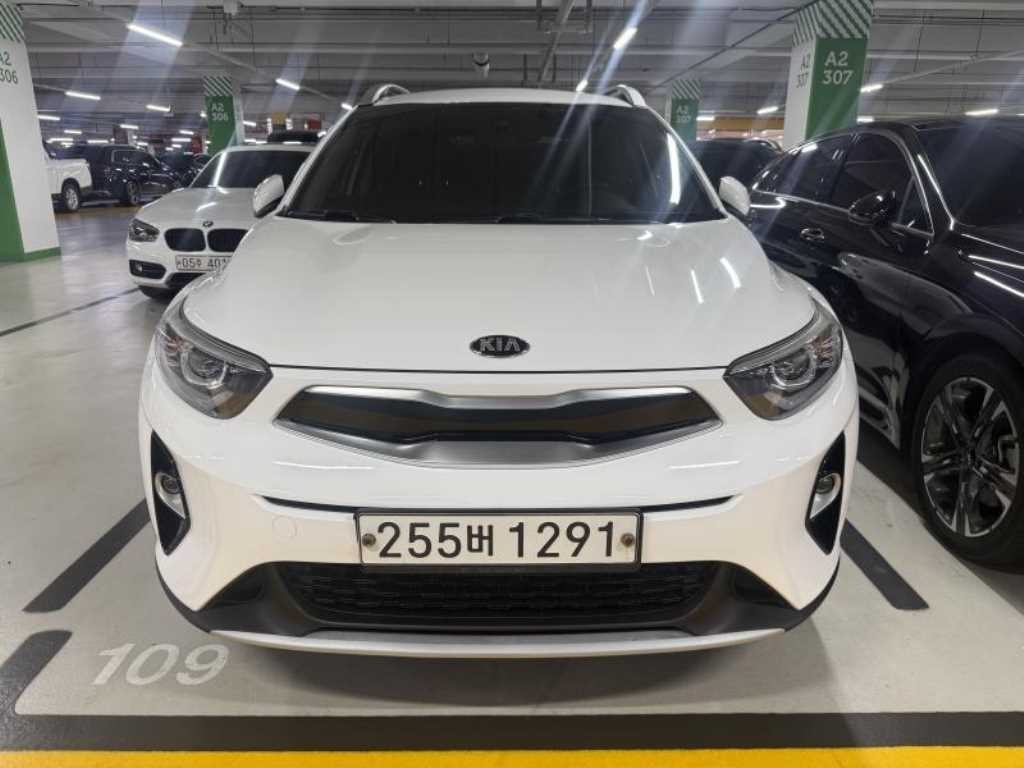 기아 스토닉 가솔린 1.4 트렌디 이미지 5