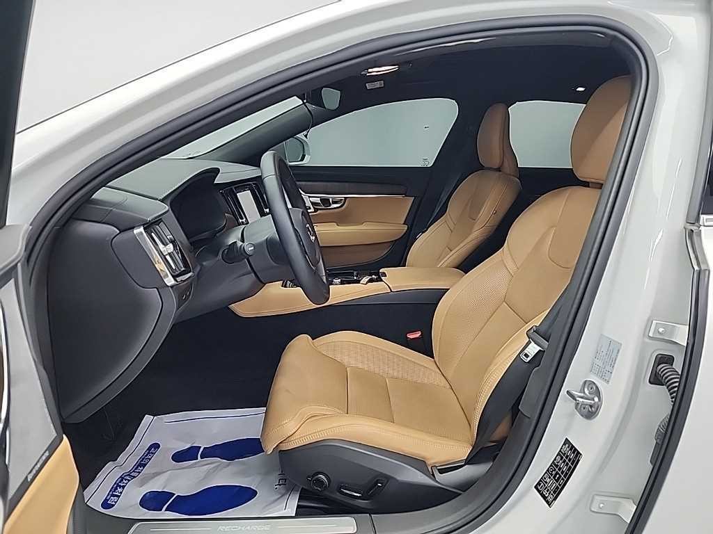 볼보 S90 T8 AWD 얼티메이트 브라이트 이미지 11