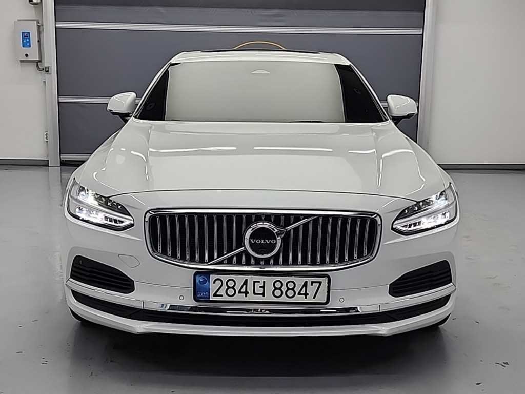 볼보 S90 T8 AWD 얼티메이트 브라이트 이미지 2