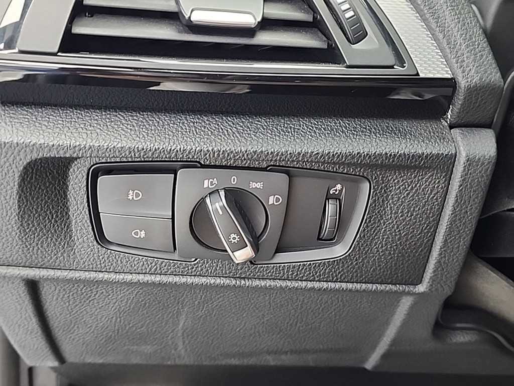 BMW 2시리즈 2시리즈 (F22) 220d 쿠페 M 스포츠 이미지 18