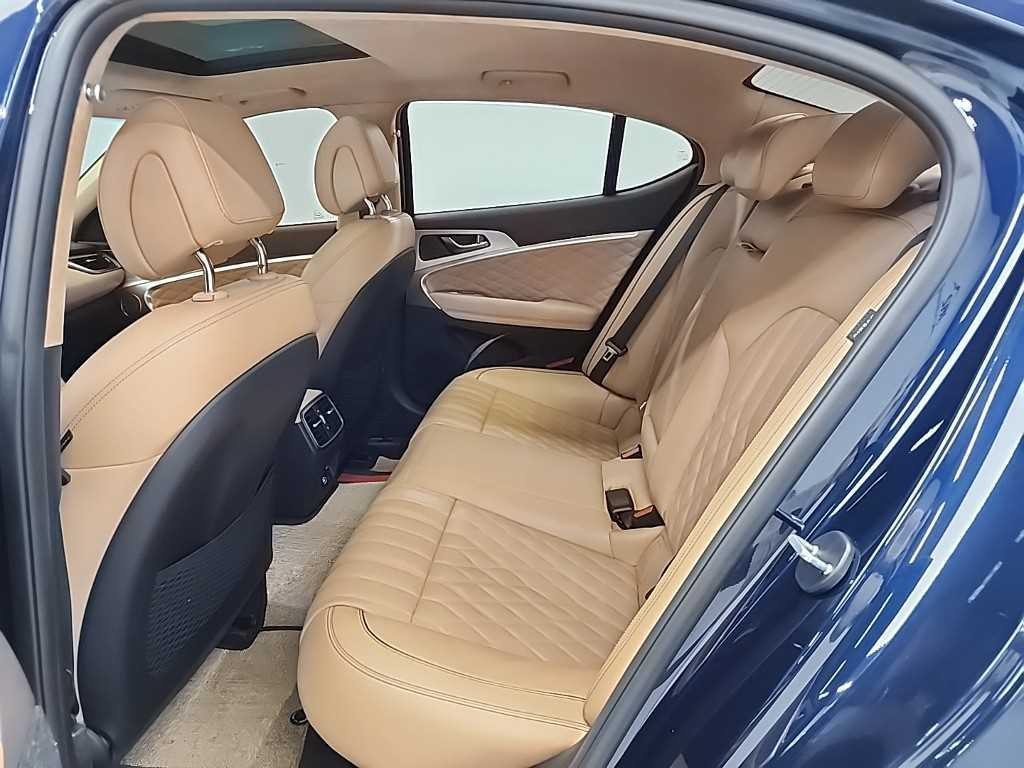 제네시스 G70 더 뉴 G70 가솔린 2.0T 2WD 이미지 12