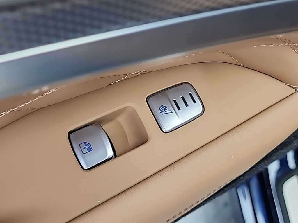 제네시스 G70 더 뉴 G70 가솔린 2.0T 2WD 이미지 14