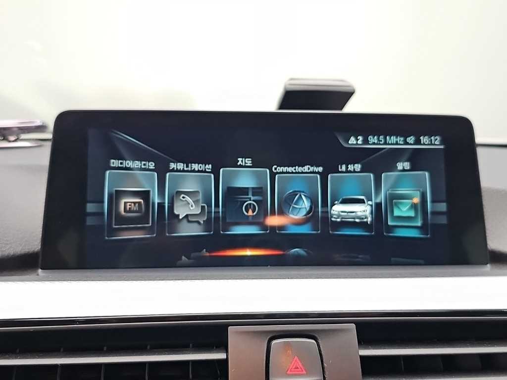 BMW 3시리즈 3시리즈 (F30) 320d 이미지 14