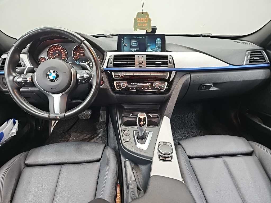 BMW 3시리즈 3시리즈 (F30) 320d 이미지 7