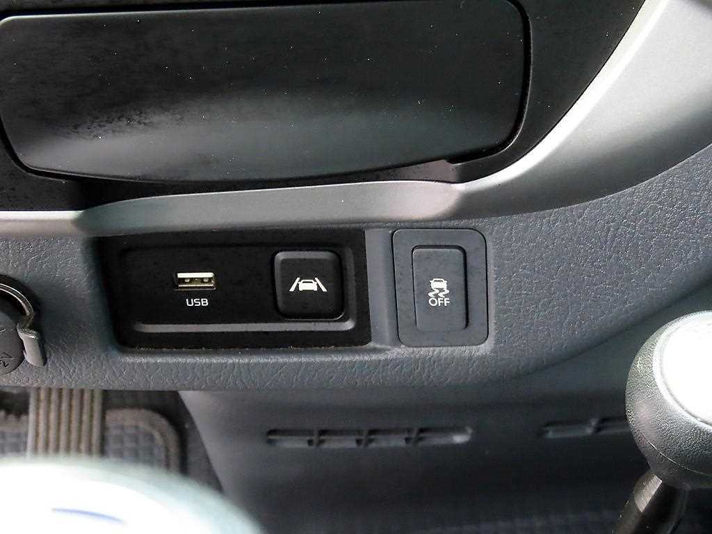 소형화물 카고(소형) [카고]봉고3 (LPG2.5터보) 더블캡/장축/4WD GLS 이미지 13