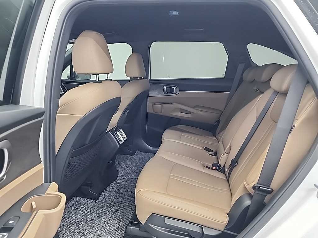 기아 쏘렌토 더 뉴 쏘렌토 4세대 디젤 2.2 2WD 프레스티지 이미지 12