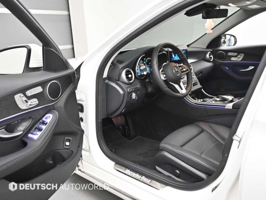 벤츠 C 클래스 C클래스 W205 C220 d 4MATIC 아방가르드 이미지 11