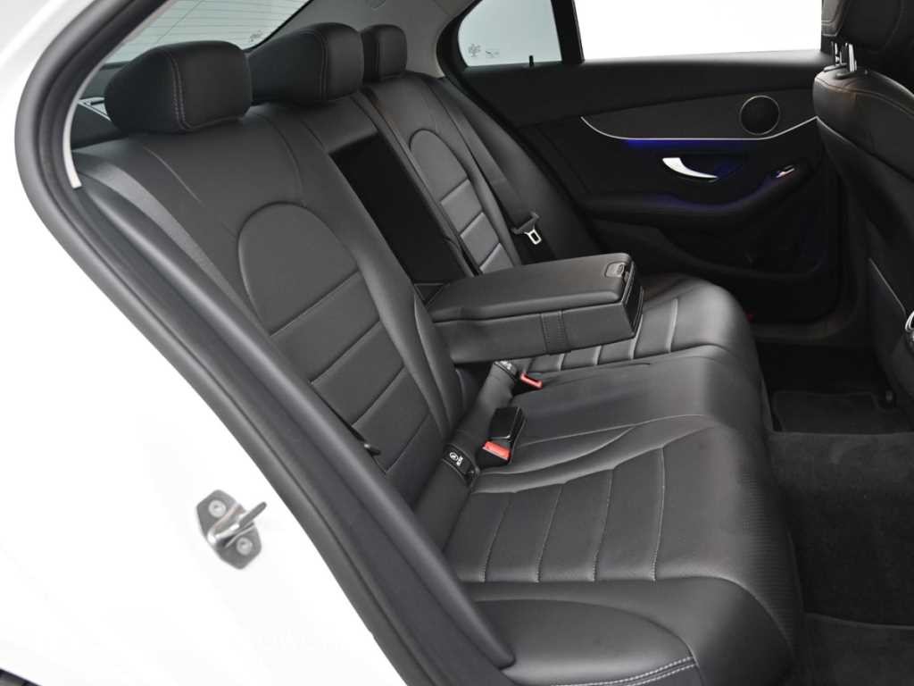 벤츠 C 클래스 C클래스 W205 C220 d 4MATIC 아방가르드 이미지 12