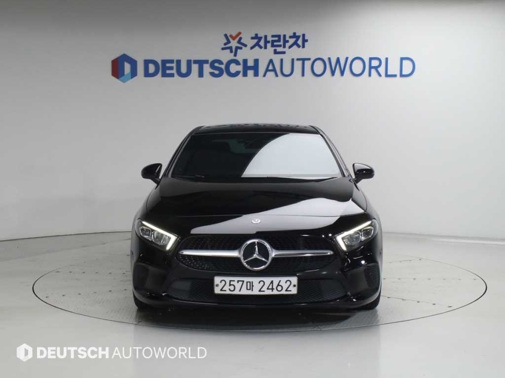 벤츠 A 클래스 A클래스 W177 A220 세단 이미지 3