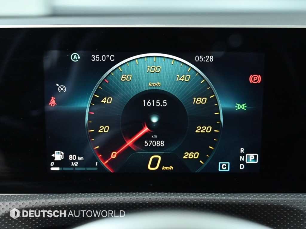 벤츠 A 클래스 A클래스 W177 A220 세단 이미지 8