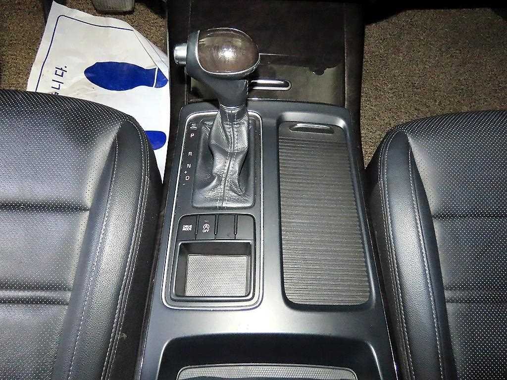 기아 쏘렌토 올 뉴 쏘렌토 디젤 2WD 2.0 프레스티지 이미지 12
