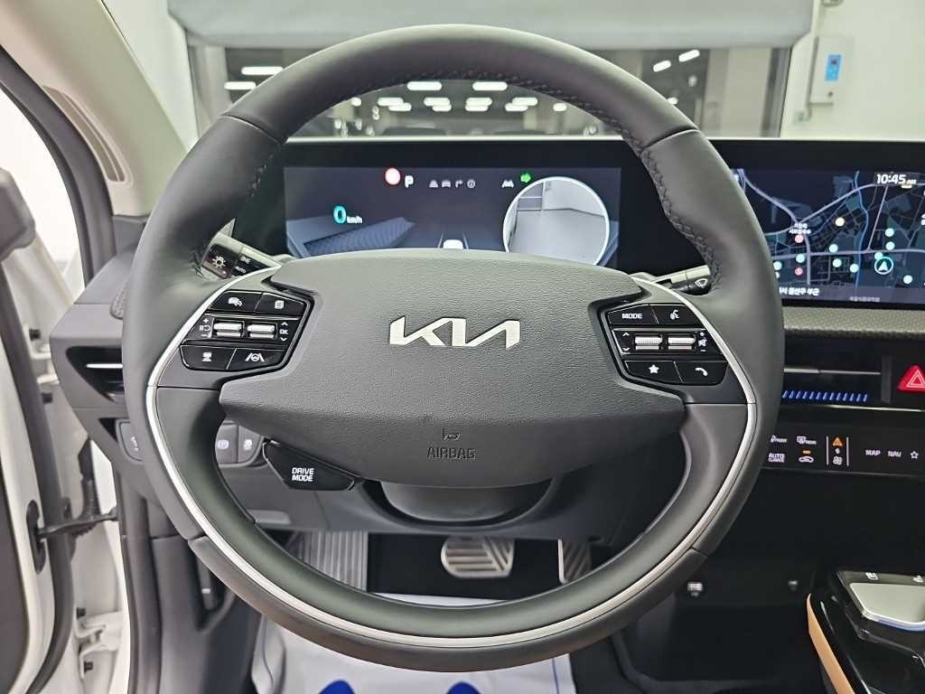 기아 EV6 롱레인지 AWD 어스 이미지 10