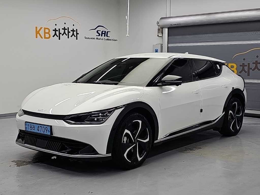 기아 EV6 롱레인지 AWD 어스 이미지 2
