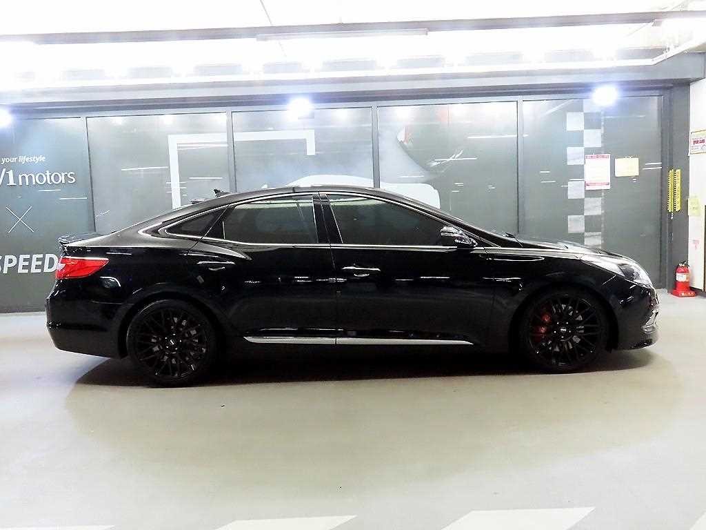 현대 그랜저 그랜저 HG HG220 PREMIUM 기본형 이미지 3