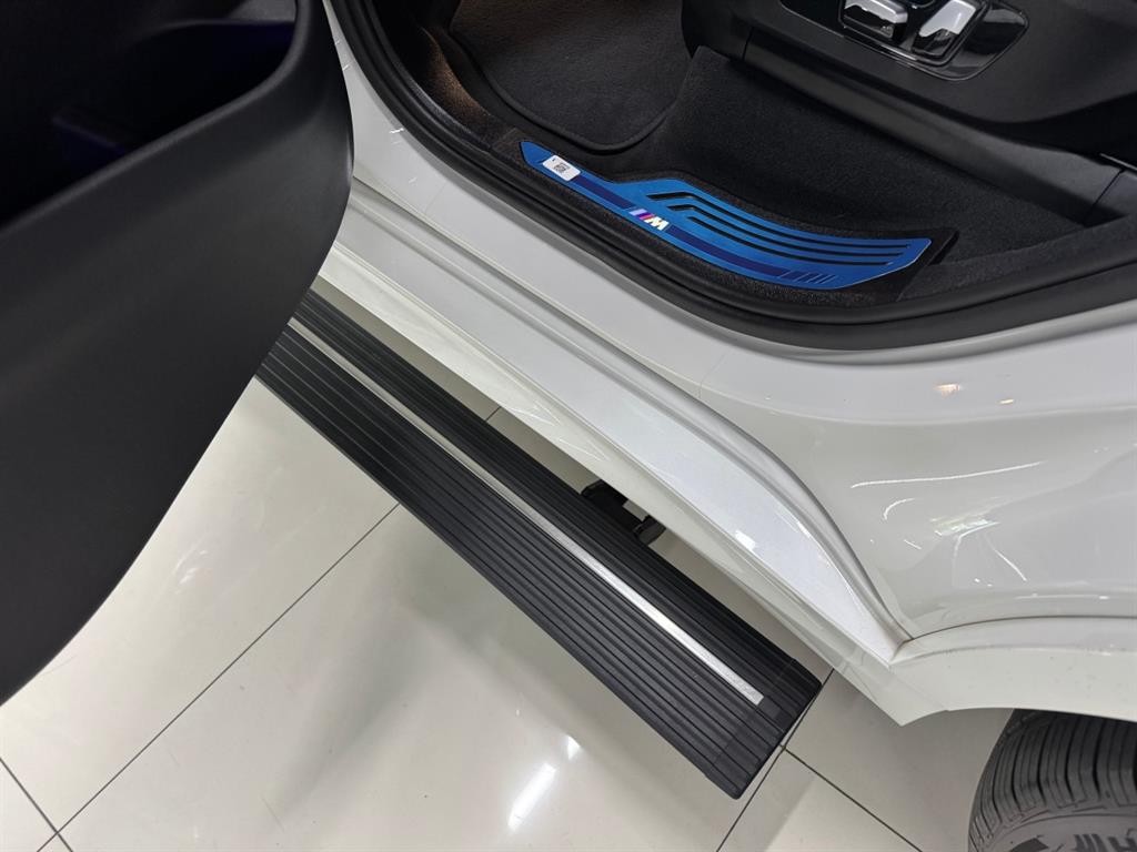 BMW X7 X7 (G07) M60i M스포츠 프로 이미지 15