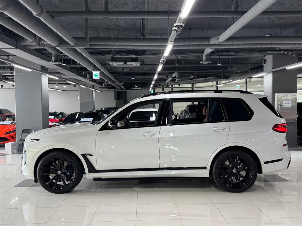 BMW X7 X7 (G07) M60i M스포츠 프로 이미지 2