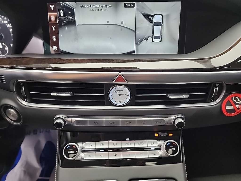 제네시스 G90 3.8 GDI AWD 럭셔리 이미지 10