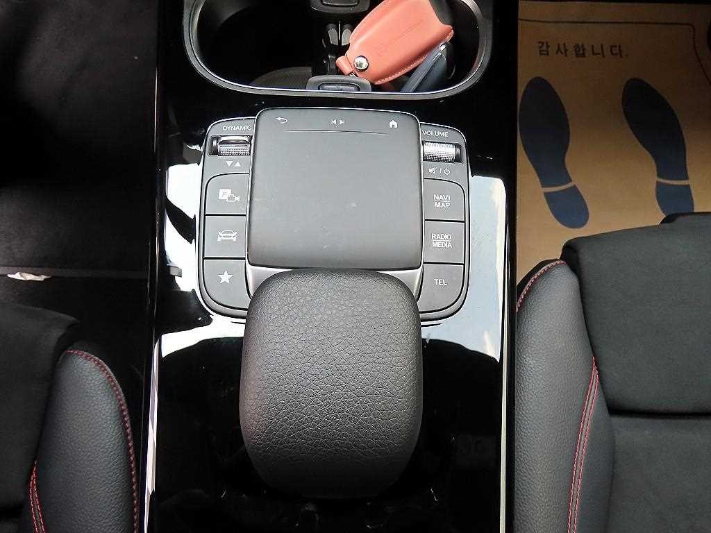 벤츠 CLA 클래스 CLA클래스 C118 CLA 250 4MATIC 이미지 12