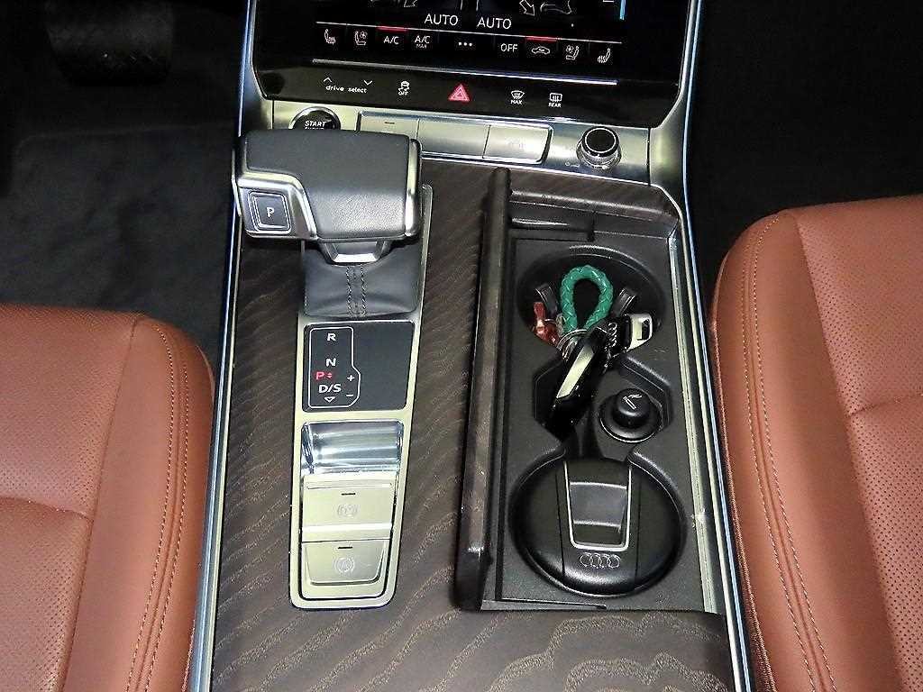 아우디 A6 A6 (C8) 45 TFSI 프리미엄 이미지 12