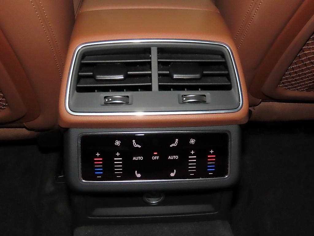 아우디 A6 A6 (C8) 45 TFSI 프리미엄 이미지 13