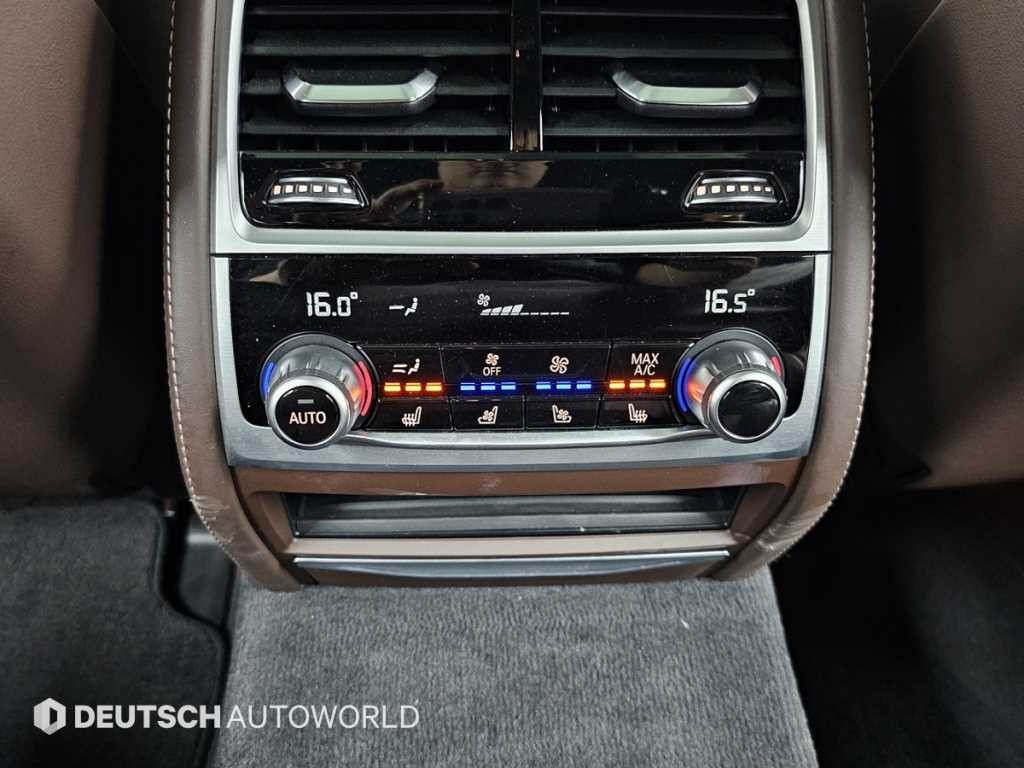 BMW 7시리즈 7시리즈 (G11) 740i 디자인 퓨어 엑설런스 이미지 16