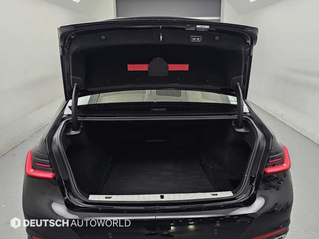BMW 7시리즈 7시리즈 (G11) 740i 디자인 퓨어 엑설런스 이미지 19