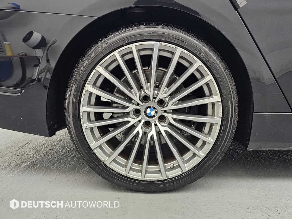 BMW 7시리즈 7시리즈 (G11) 740i 디자인 퓨어 엑설런스 이미지 5