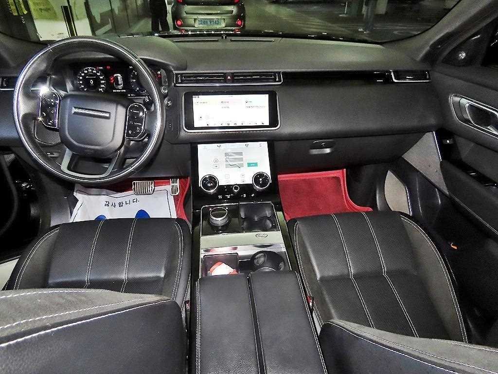 랜드로버 레인지로버 벨라 2.0 D240 R-다이나믹 SE 이미지 10
