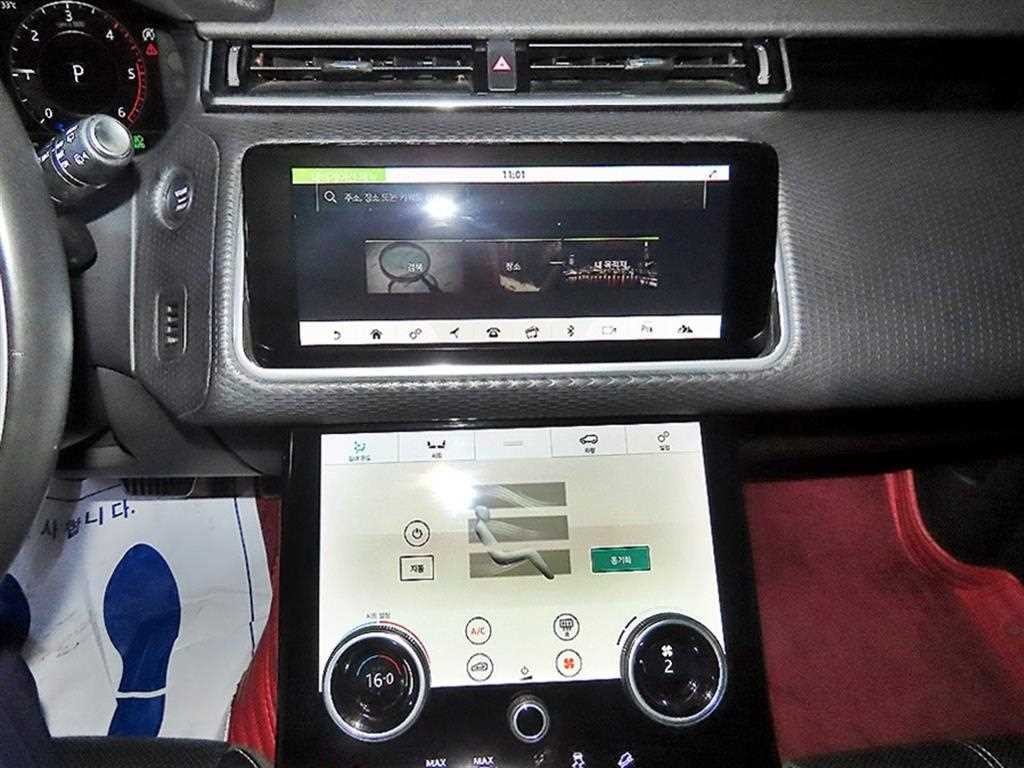 랜드로버 레인지로버 벨라 2.0 D240 R-다이나믹 SE 이미지 11