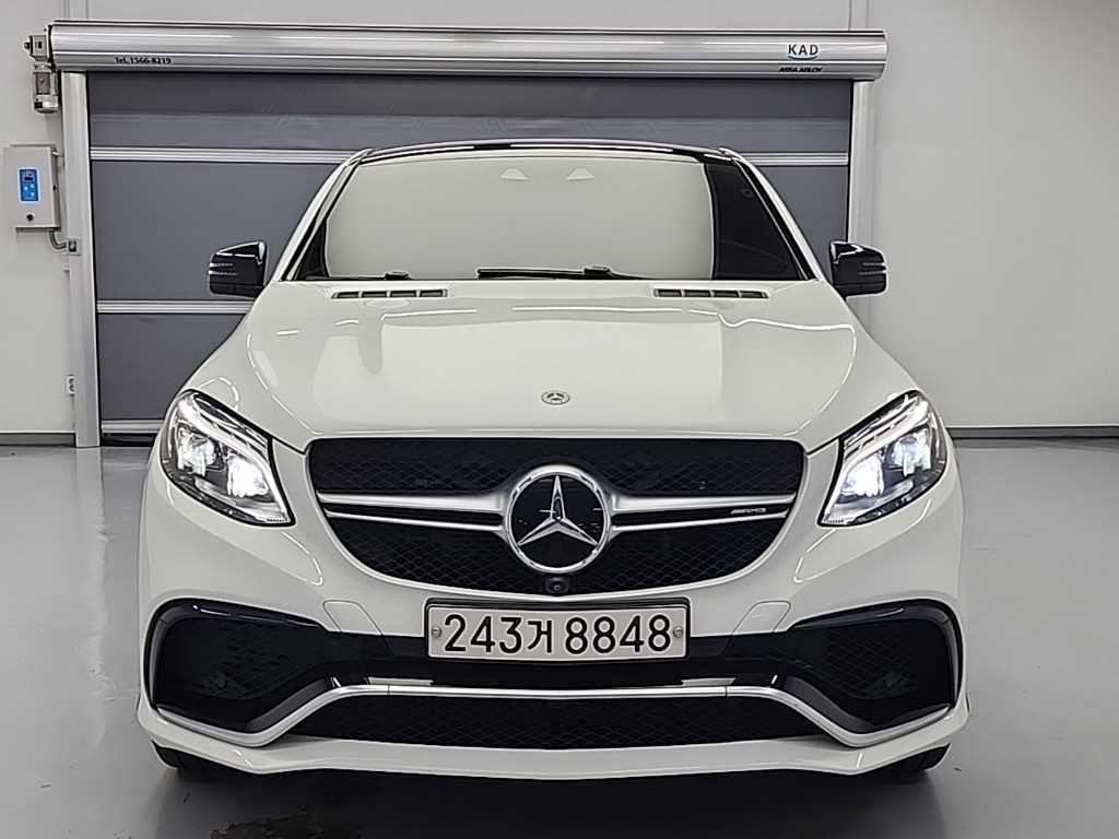 벤츠 GLE 클래스 GLE 클래스 W166 GLE 63 AMG S 4MATIC 쿠페 이미지 2