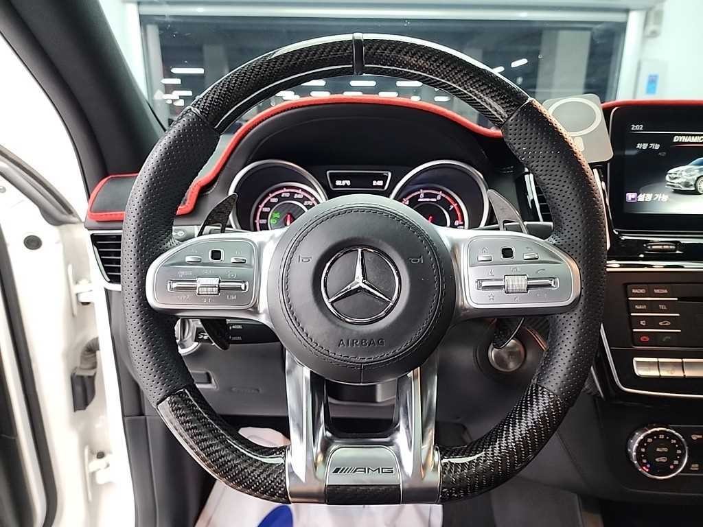 벤츠 GLE 클래스 GLE 클래스 W166 GLE 63 AMG S 4MATIC 쿠페 이미지 9