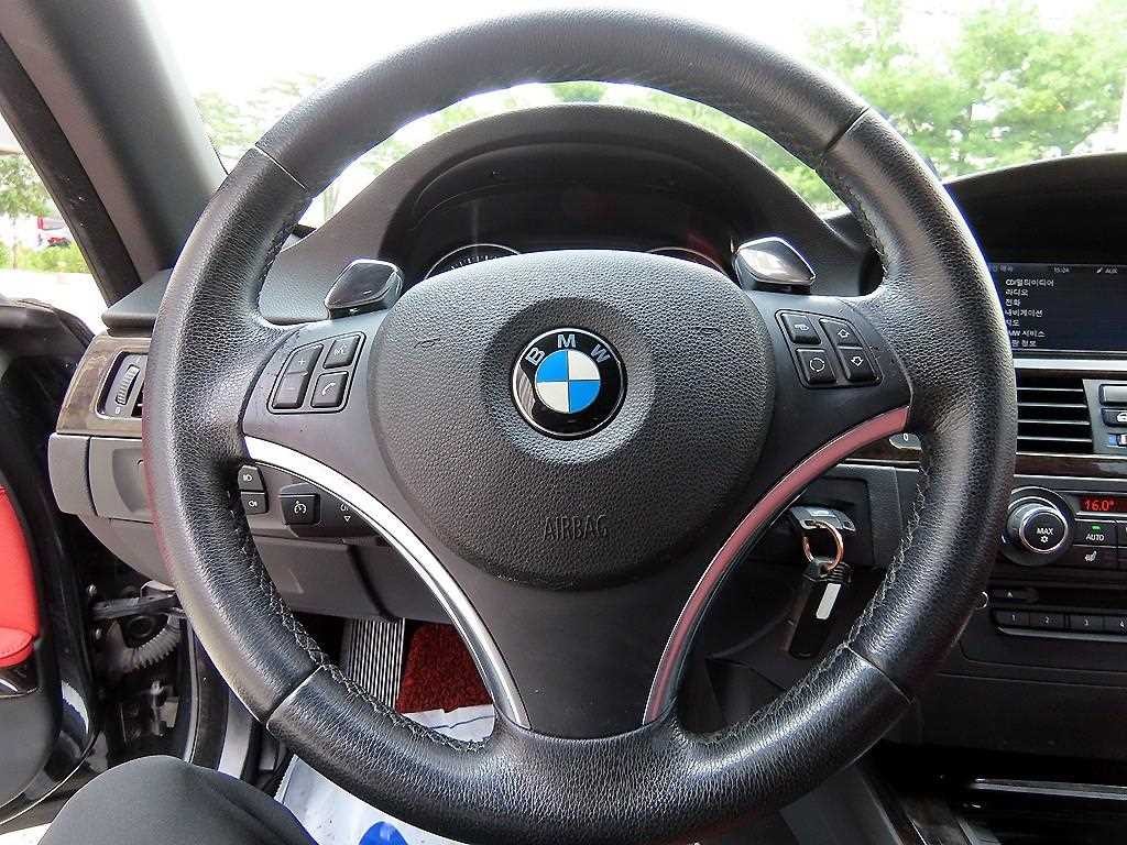 BMW 3시리즈 3시리즈 (E90) 328i 컨버터블 이미지 13