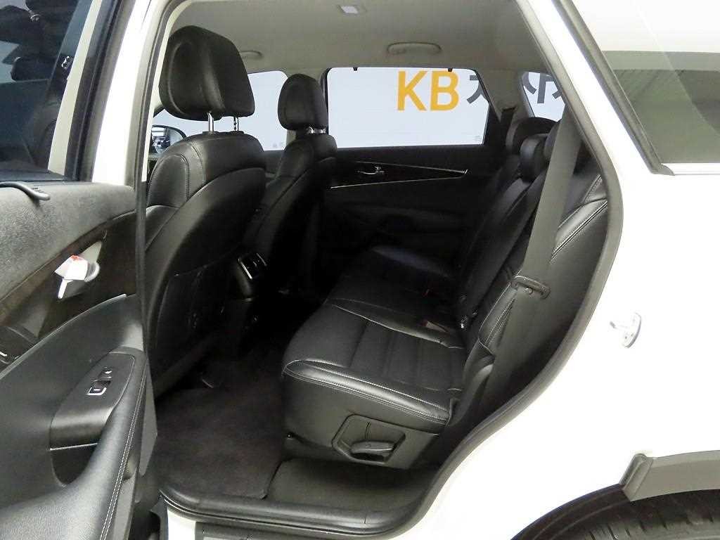기아 쏘렌토 올 뉴 쏘렌토 디젤 4WD 2.2 노블레스 이미지 12