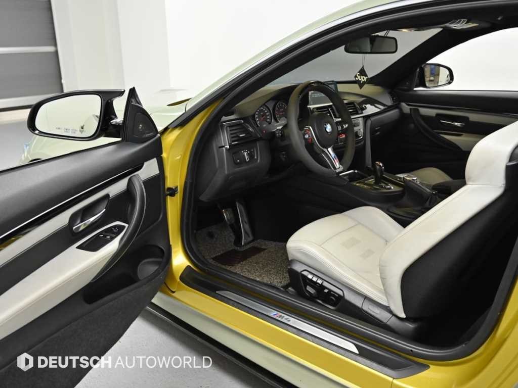 BMW 4시리즈 M4 (F82) 쿠페 이미지 11