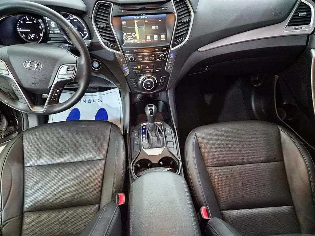 현대 맥스크루즈 더뉴맥스크루즈 E-VGT R2.2 2WD 익스클루시브 이미지 10